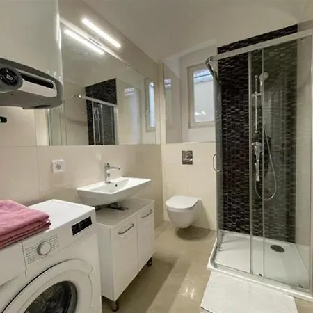 Nice Flat In Centrum 1 Washingtonova דירה פראג